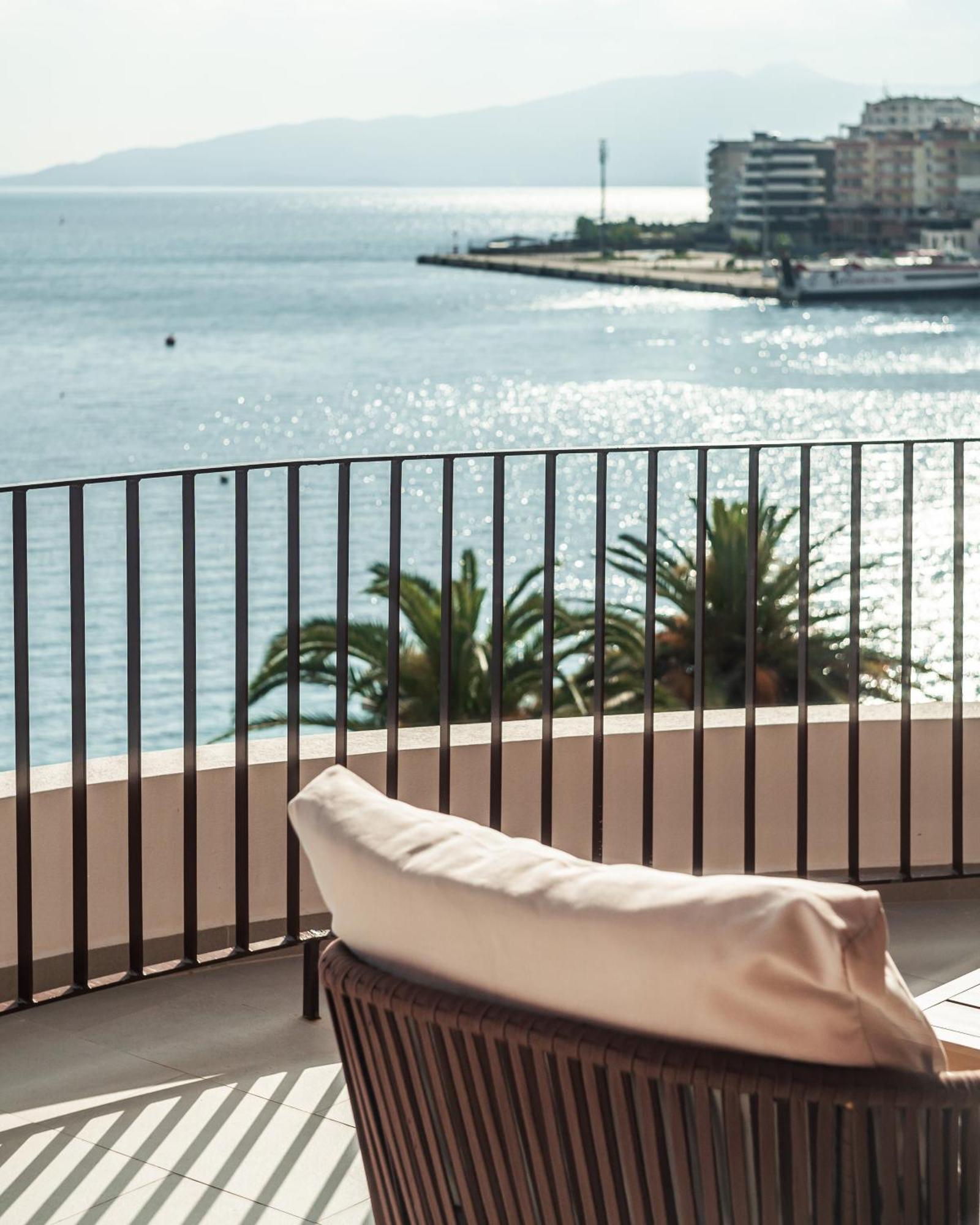 Hotel Vale Sarandë Eksteriør bilde